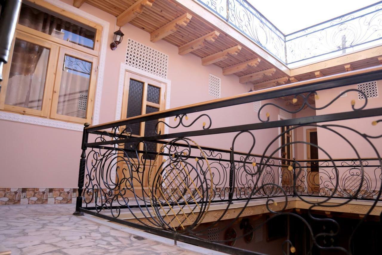 Anis-Pari Hotel Buchara Exteriör bild