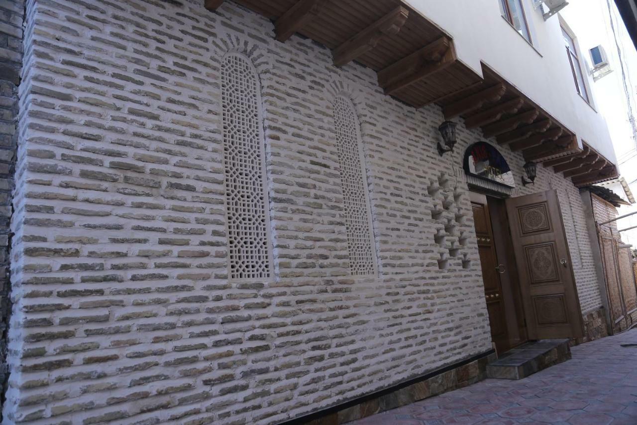 Anis-Pari Hotel Buchara Exteriör bild
