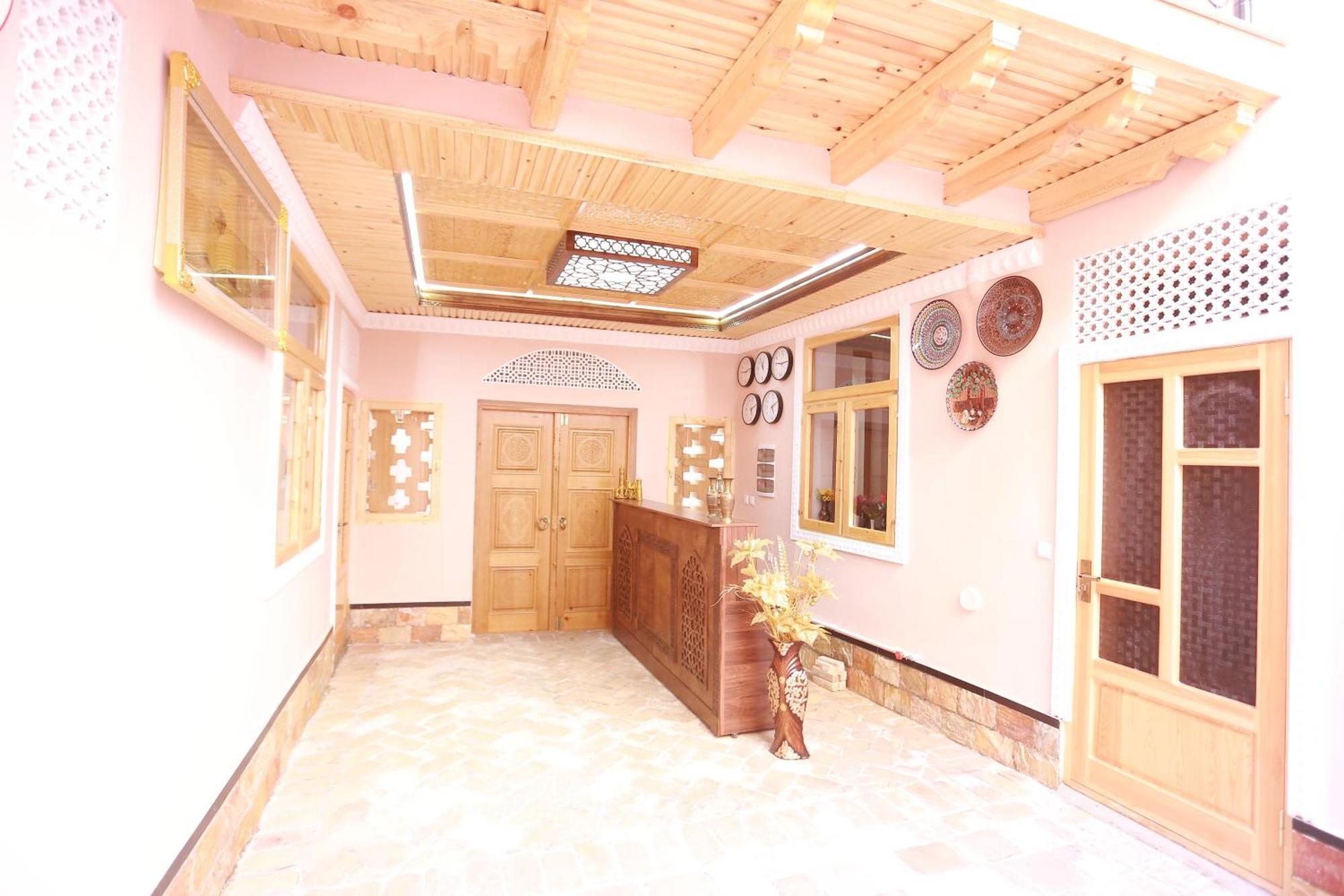 Anis-Pari Hotel Buchara Exteriör bild